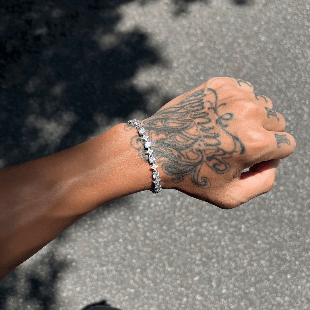 Which Wrist to Wear a Tennis Bracelet?