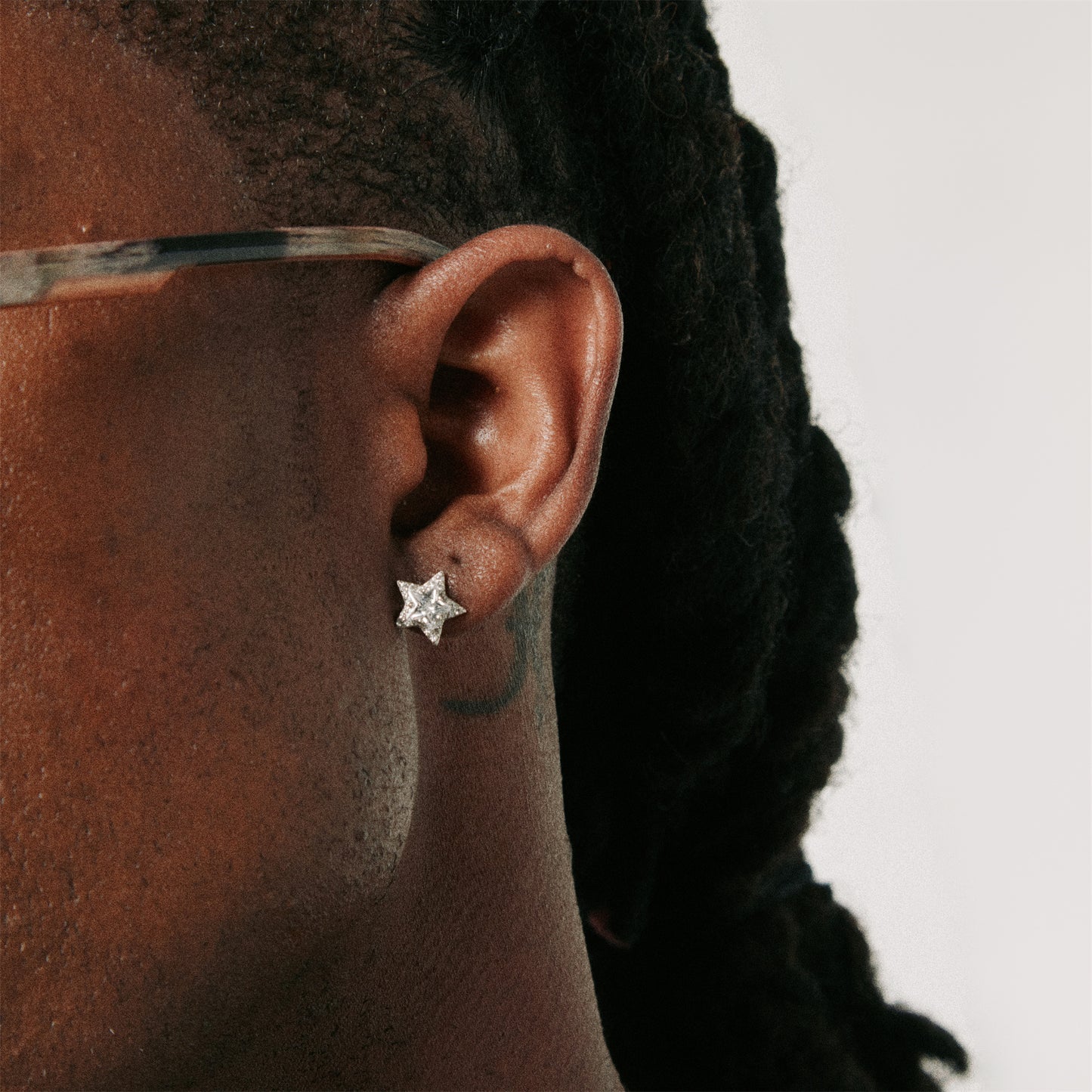 [LUMI12] Sterling Silver Star-Shaped Stud Earrings, VVS1 Clarity & D Color, Jewelry Box Packed, Ideal Gift, Birthday Gift