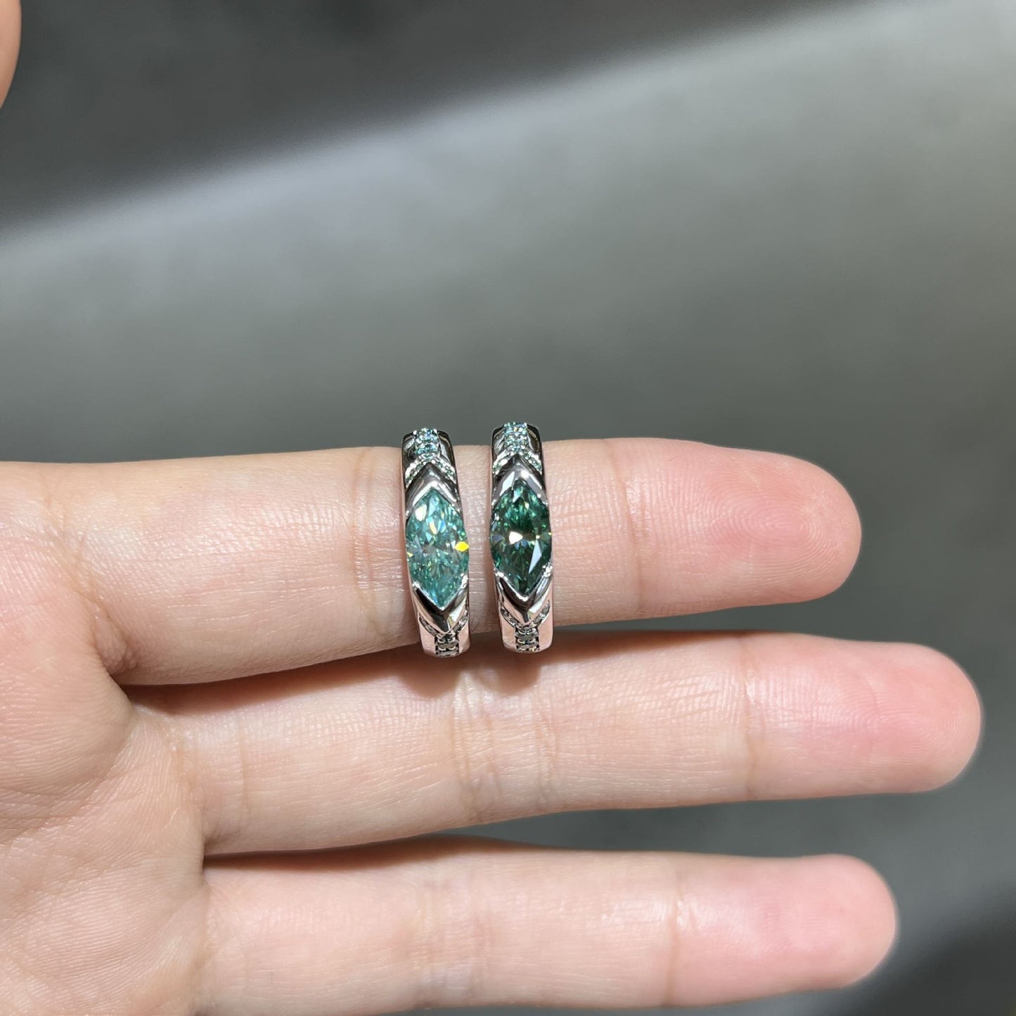 [LUMI33] Aqua Green Synthetic Moissanite Engagement Ring 925, Eye of Horus